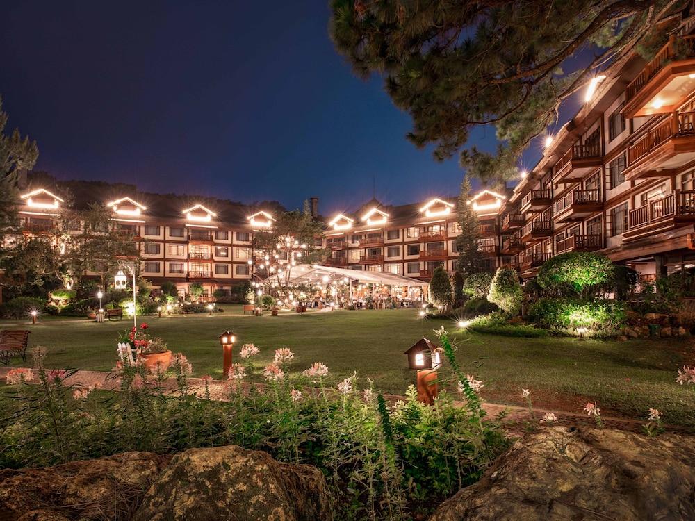 Hotel The Manor At Camp John Hay Baguio City Esterno foto